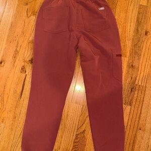 Figs Women's Scrub Pants in Burgundy